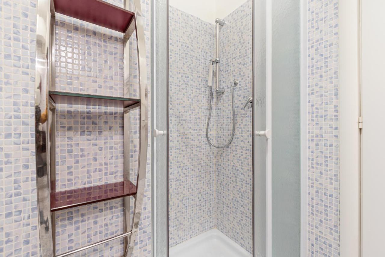 Porta Venezia Nest Apartment Milan Luaran gambar